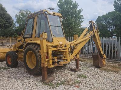 Caterpillar 428