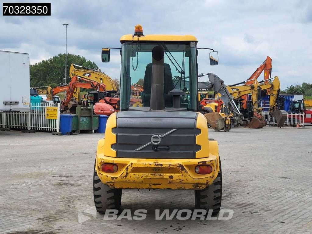 Volvo L30 G Foto 9