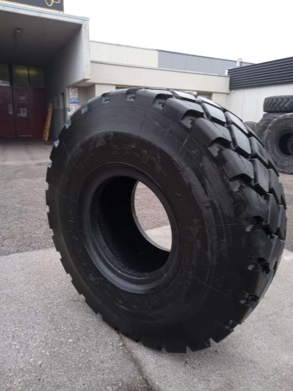 Goodyear 23.5R25 GP3E Foto 1