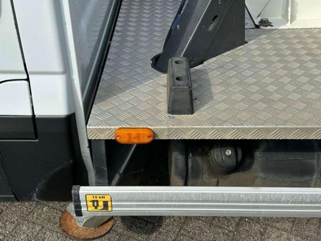 Iveco 35.140 Foto 5