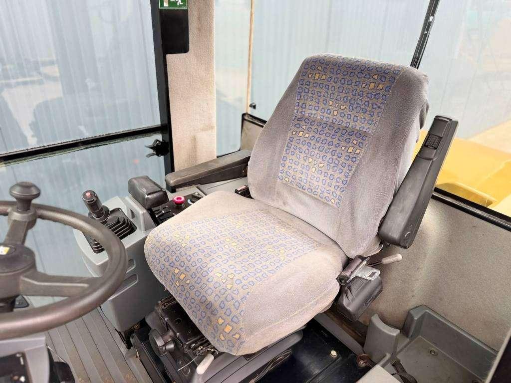 Caterpillar CS563E Foto 29