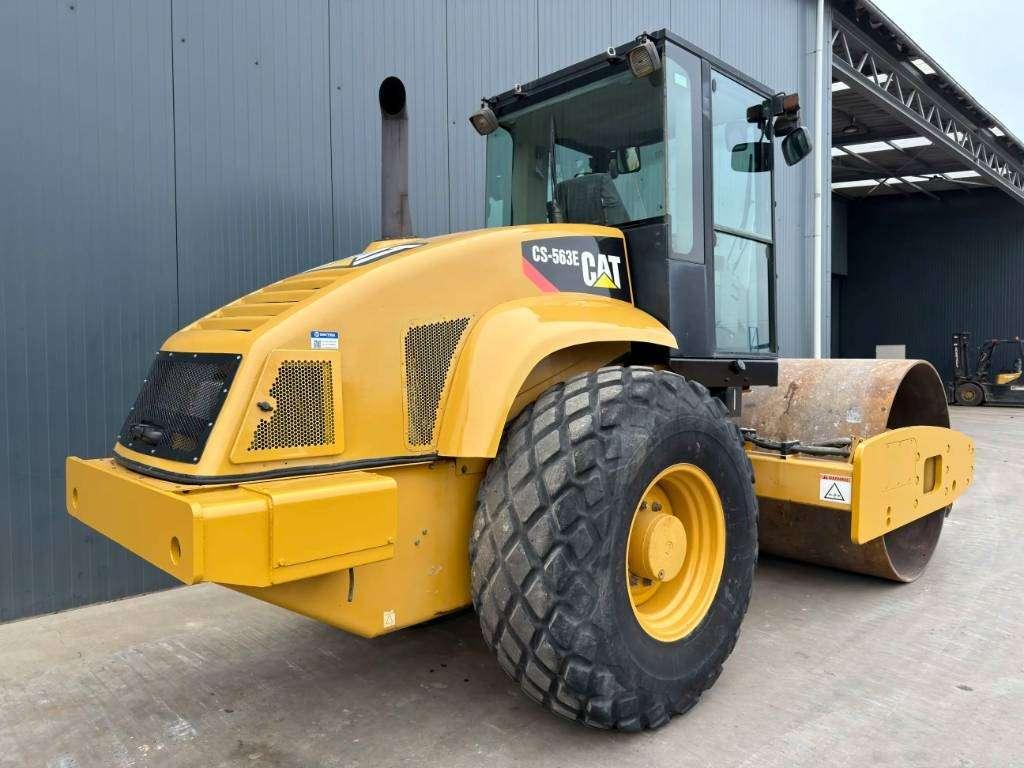Caterpillar CS563E Foto 4
