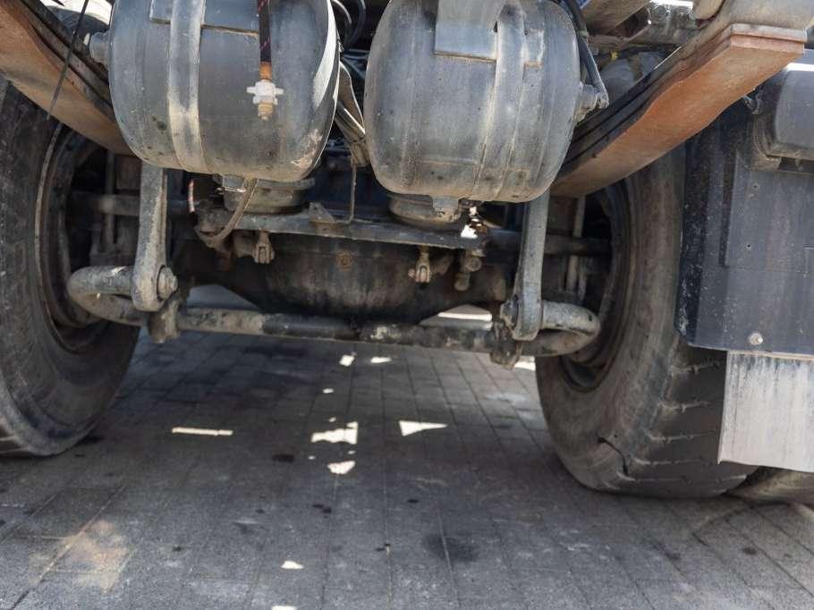 MERCEDES AROCS 1840 AS - 4X4 (cardan)+MANUAL+KIPHYDR. Foto 19