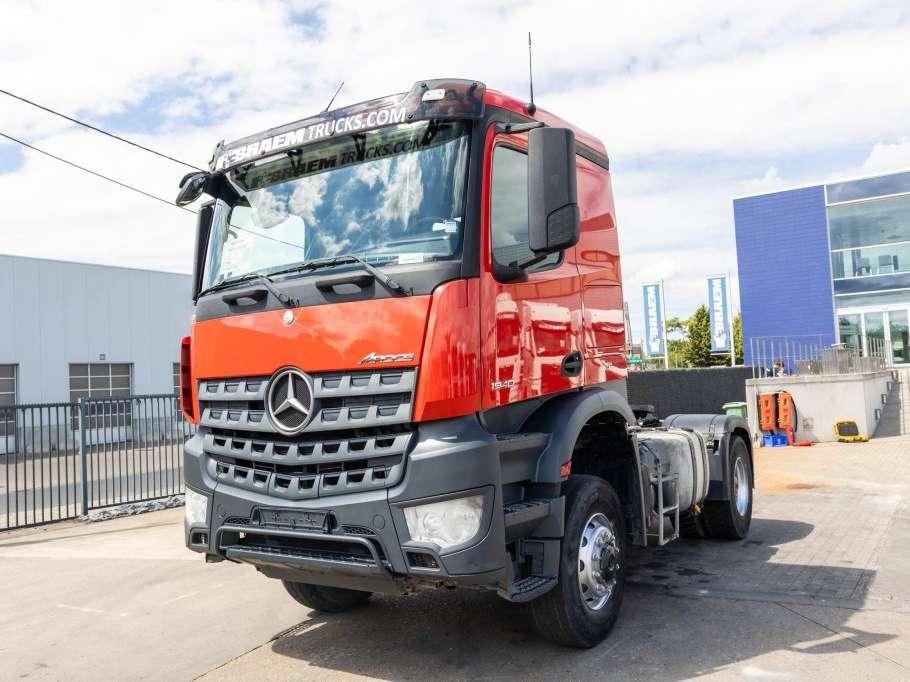 MERCEDES AROCS 1840 AS - 4X4 (cardan)+MANUAL+KIPHYDR. Foto 3