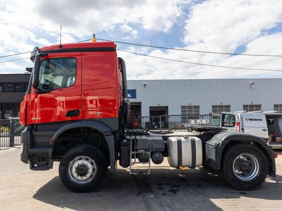 MERCEDES AROCS 1840 AS - 4X4 (cardan)+MANUAL+KIPHYDR. Foto 4