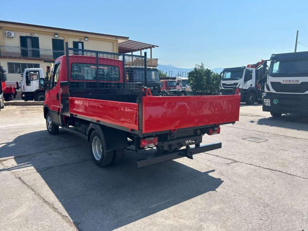 Iveco DAILY 35-130 Foto 10