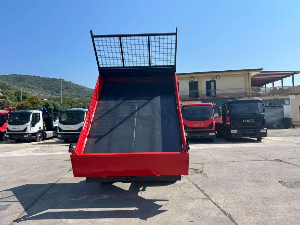 Iveco DAILY 35-130 Foto 24