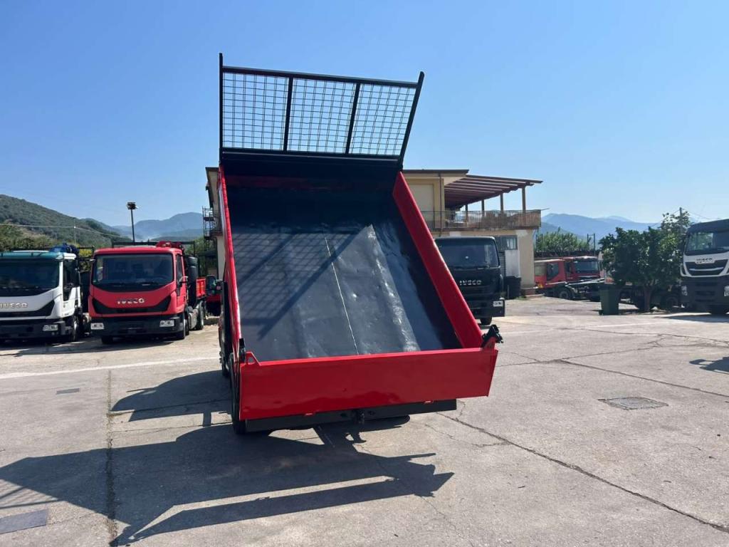 Iveco DAILY 35-130 Foto 26
