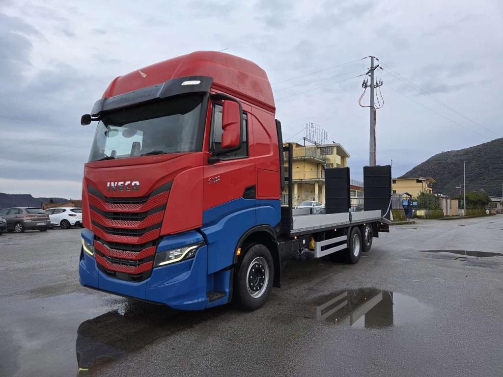 Iveco S-WAY AS260S48 Y Foto 1