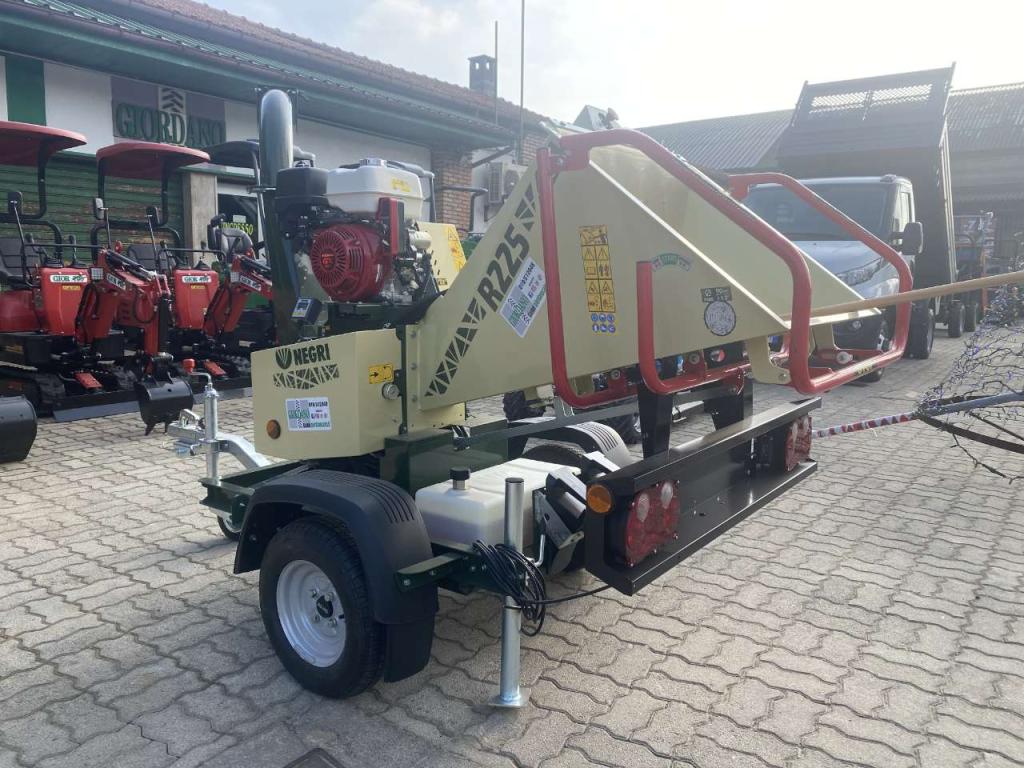 Negri R 225 Carrellato Foto 13