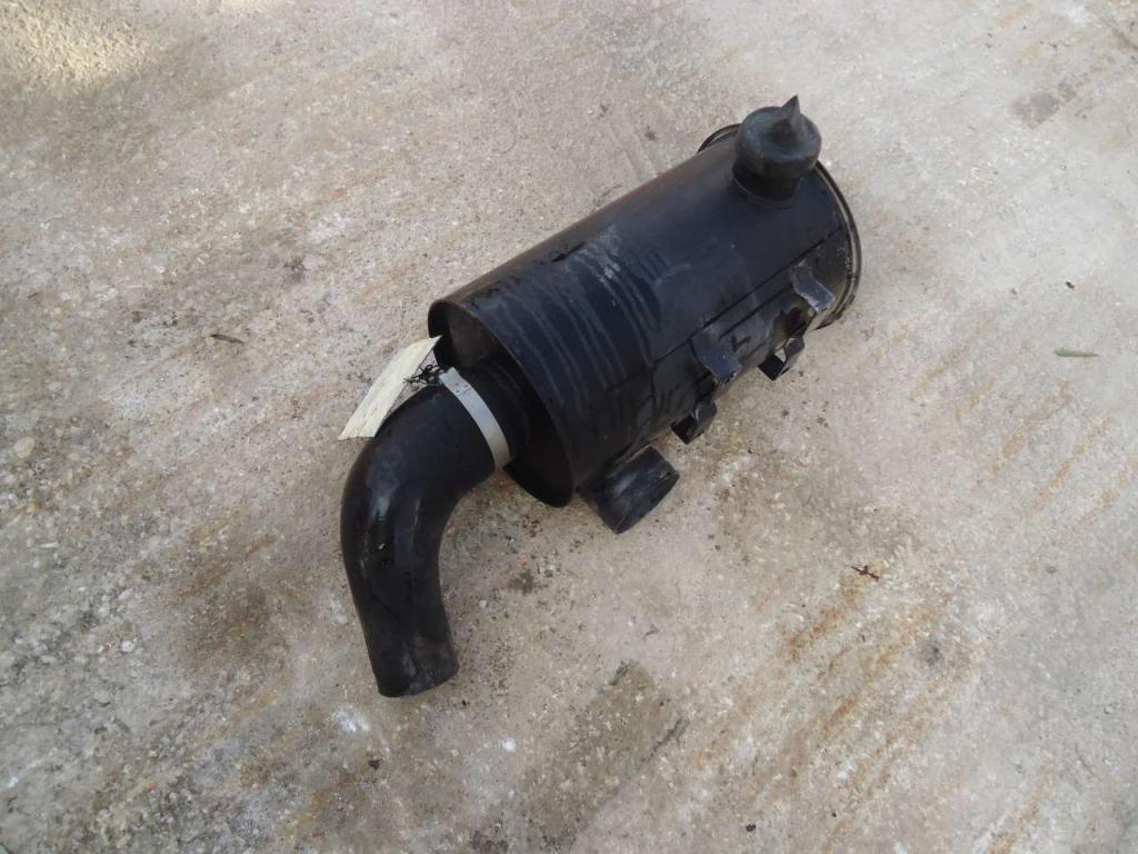 Supporto filtro aria per Fiat Hitachi EX215 Foto 3