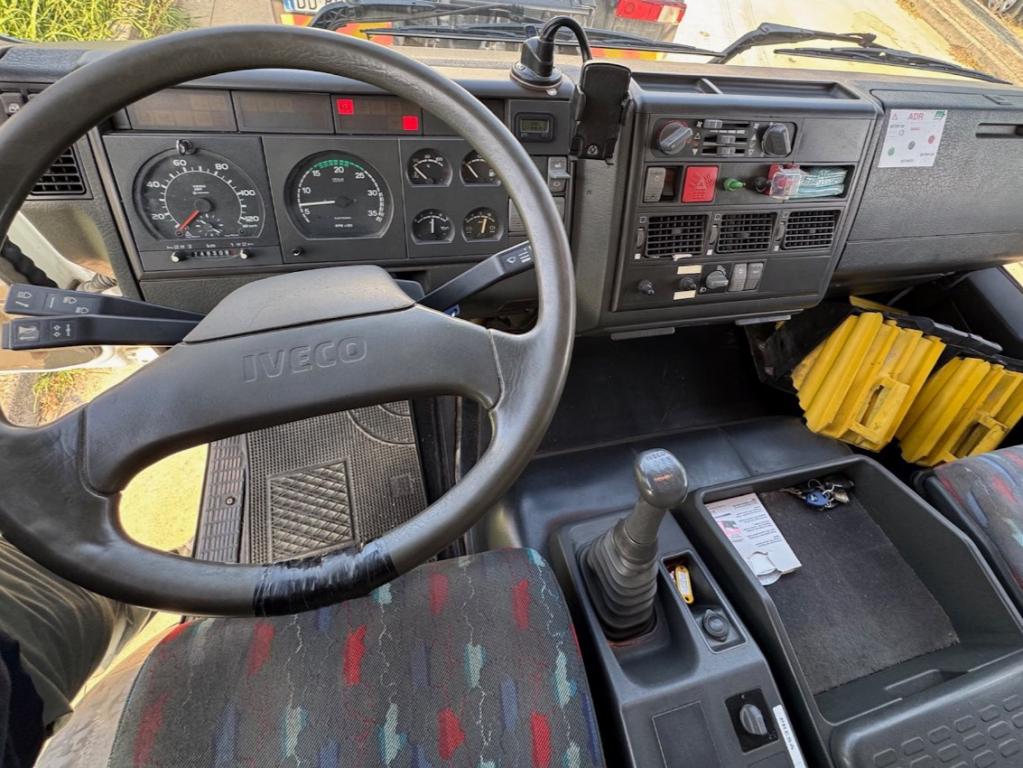 Iveco EUROCARGO 120e18 Foto 6