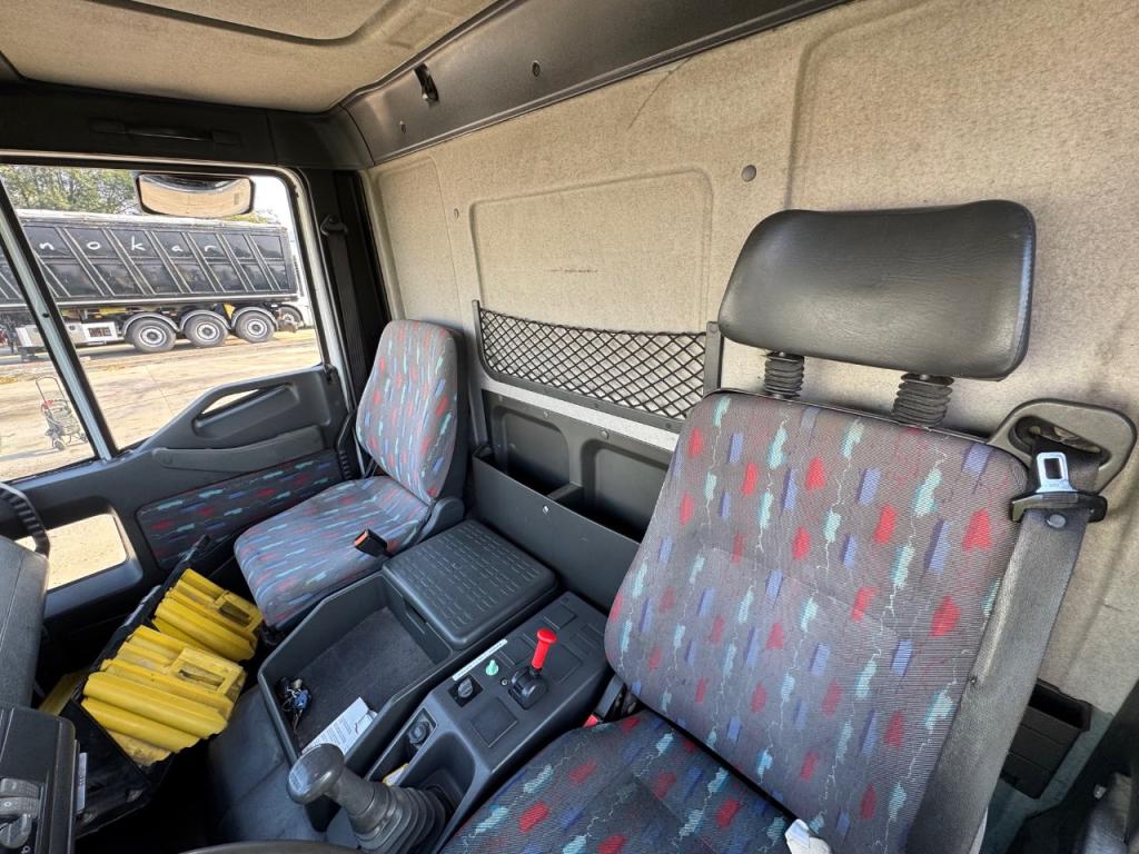 Iveco EUROCARGO 120e18 Foto 8
