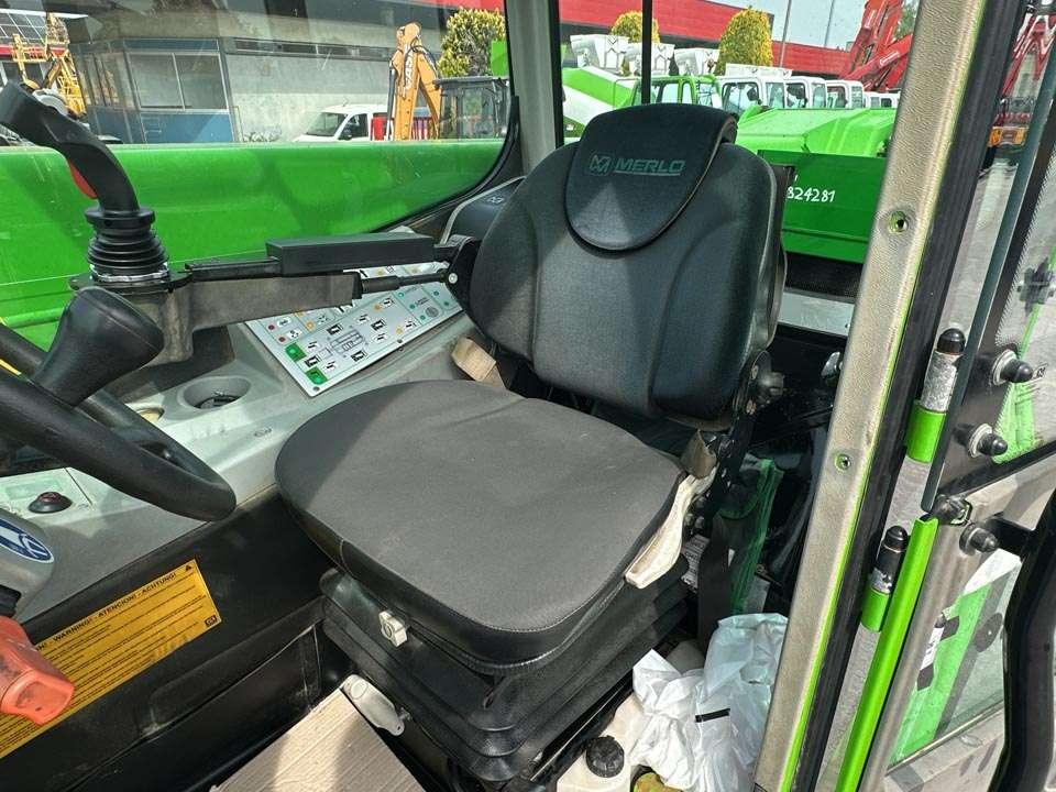 Merlo ROTO 45.21 MCSS 4x4 Foto 18