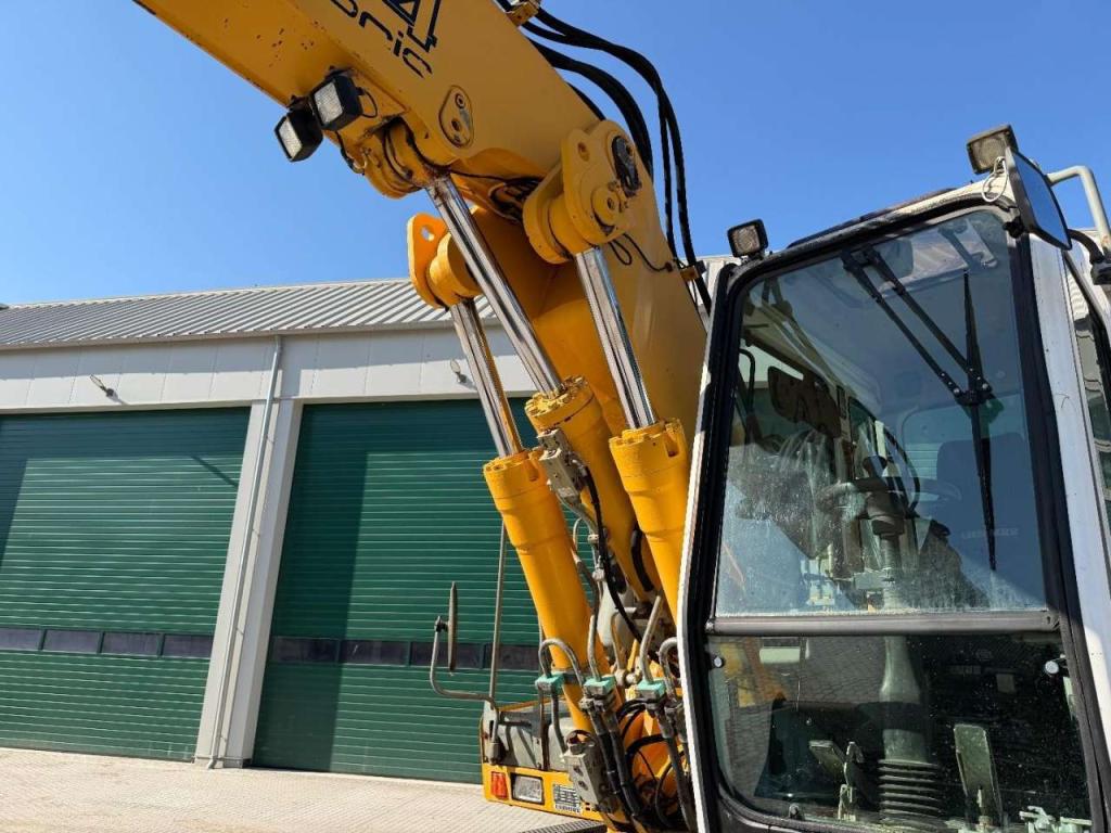 Liebherr A924B Litronic 2x bucket // AIRCON // Outriggers Foto 15
