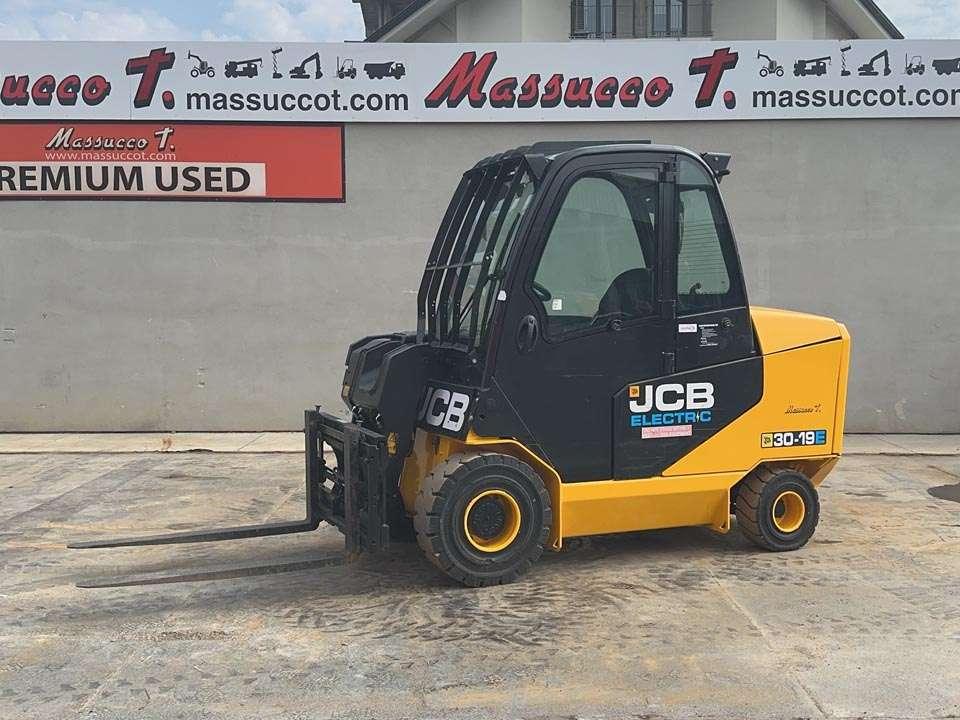 JCB 30-19E 4x2 Foto 1