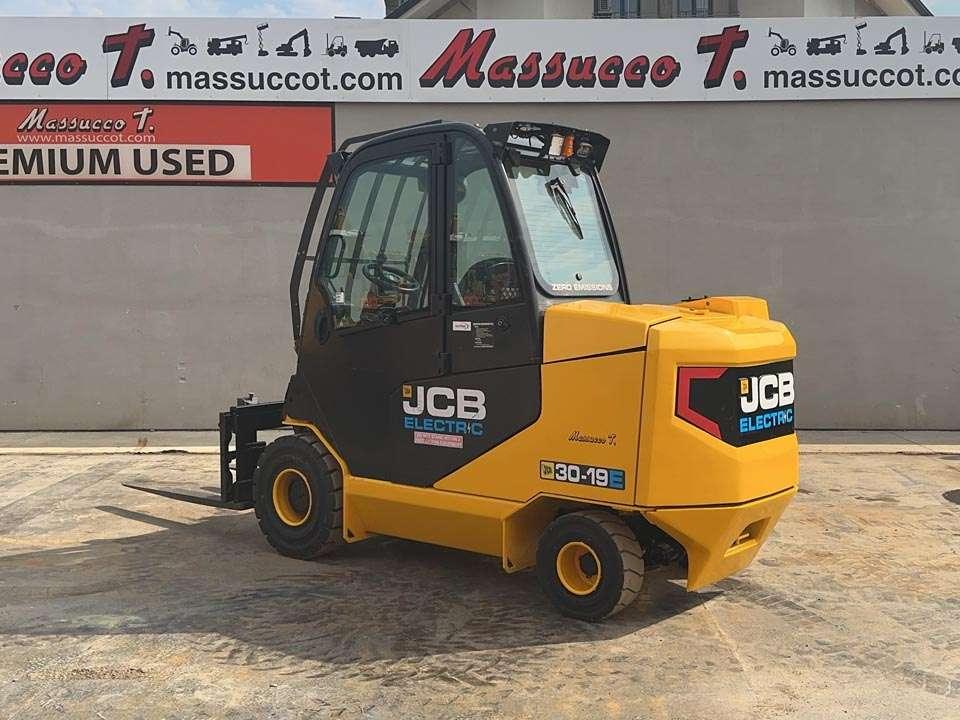 JCB 30-19E 4x2 Foto 3