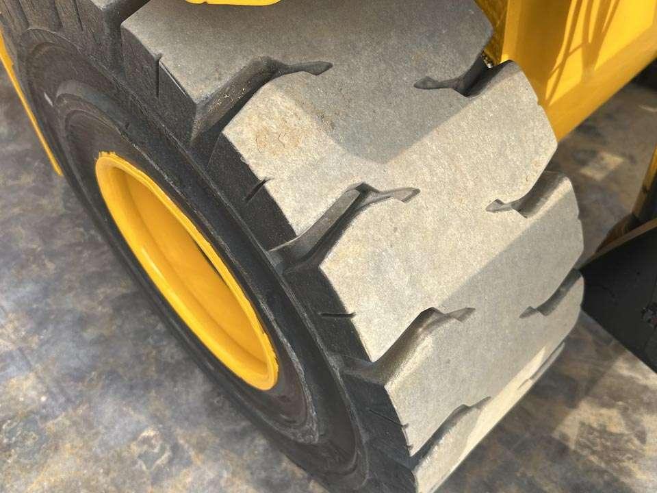 JCB 30-19E 4x2 Foto 7