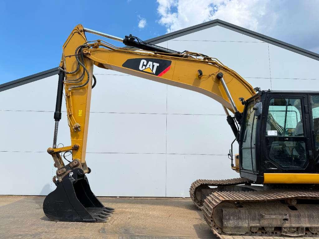 Caterpillar 320FL - New Bucket / Hammer Lines / Camera Foto 11