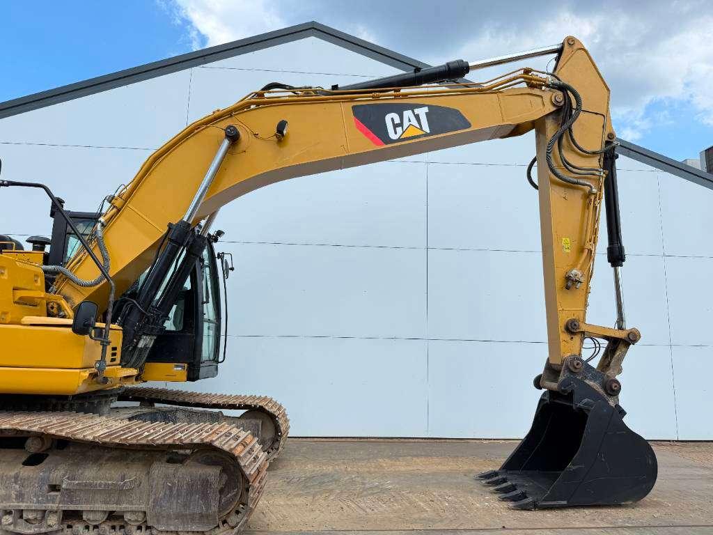 Caterpillar 320FL - New Bucket / Hammer Lines / Camera Foto 12