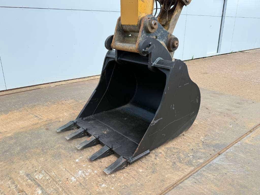 Caterpillar 320FL - New Bucket / Hammer Lines / Camera Foto 13