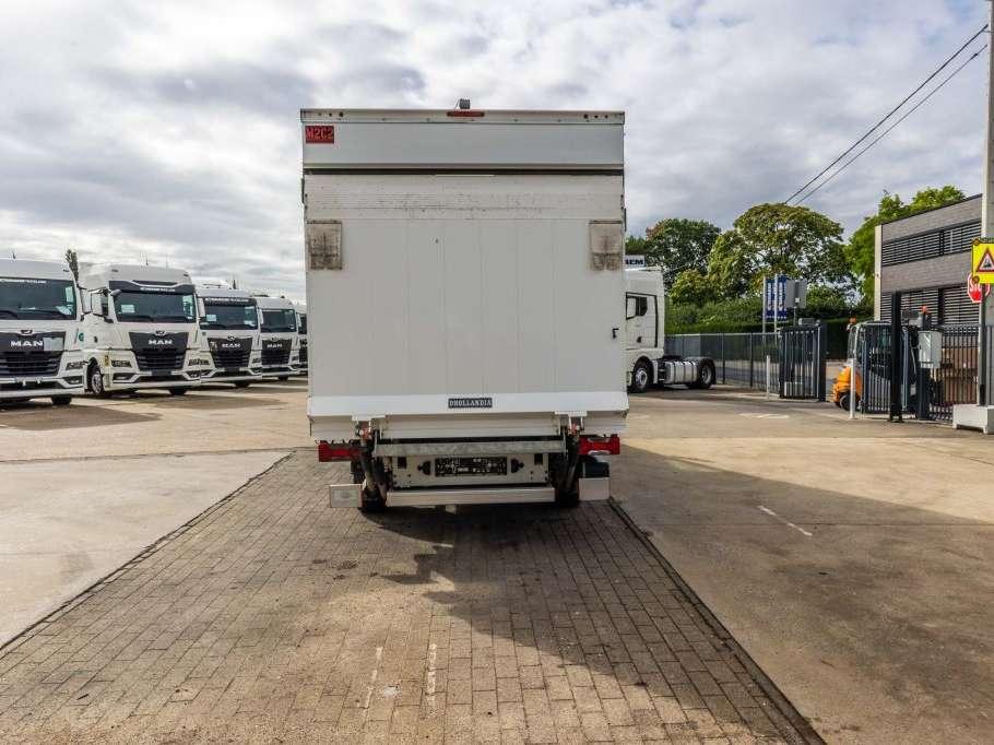 Man TGE 3.180+DHOLLANDIA 750 KG Foto 4