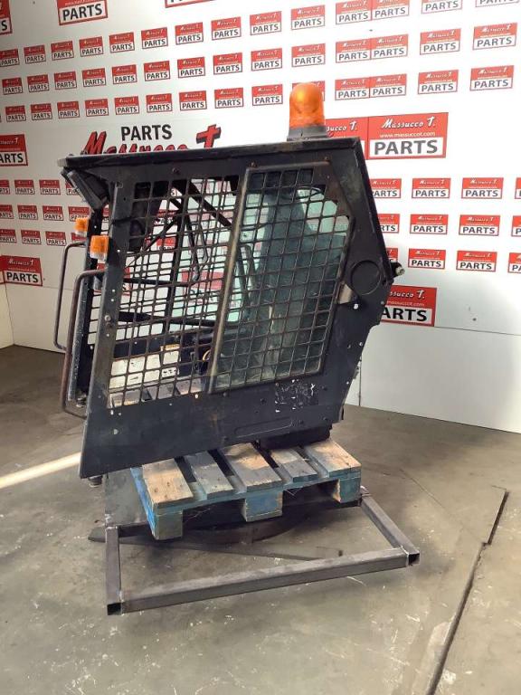 Cabina per Bobcat 753 Foto 2