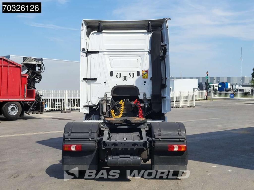 Mercedes-Benz Actros 1842 4X2 StreamSpace Automatic Foto 3