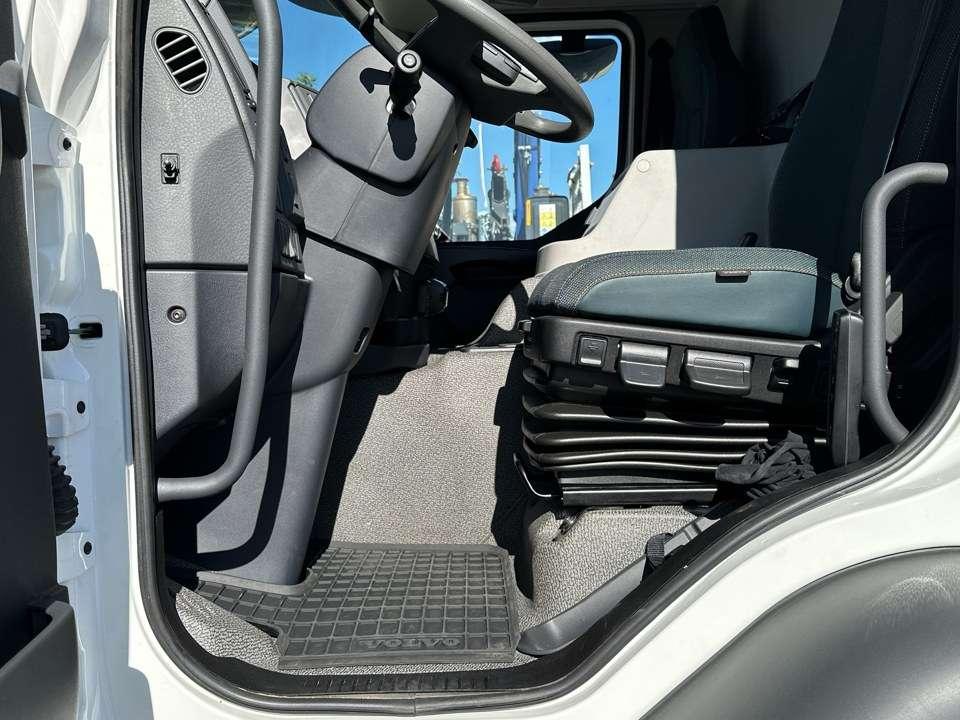 Volvo FE350 6x2 Foto 9