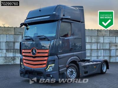 Mercedes Actros 1842 4X2 GigaSpace Mega Retarder 2xTanks ACC Standklima Euro 6 in vendita da BAS World B.V.
