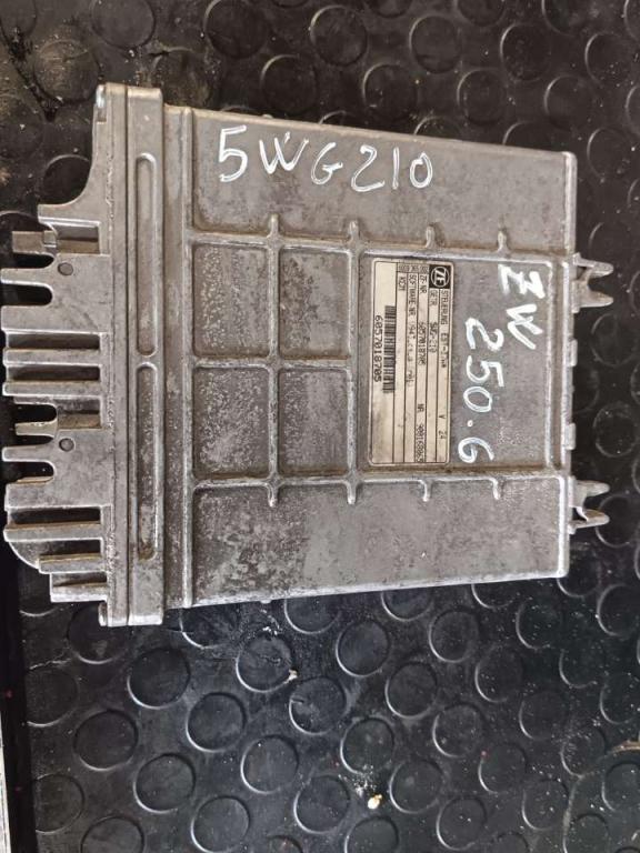 ZF 5WG 210 Foto 1