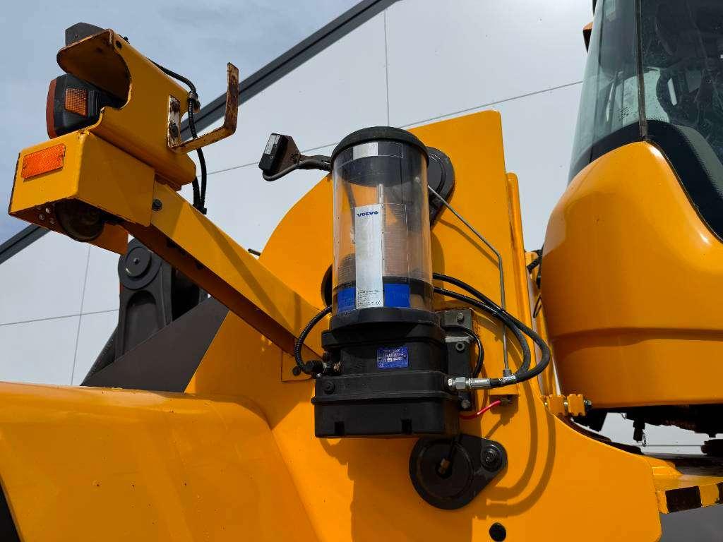 Volvo L180G - German Machine / Weight System Foto 25