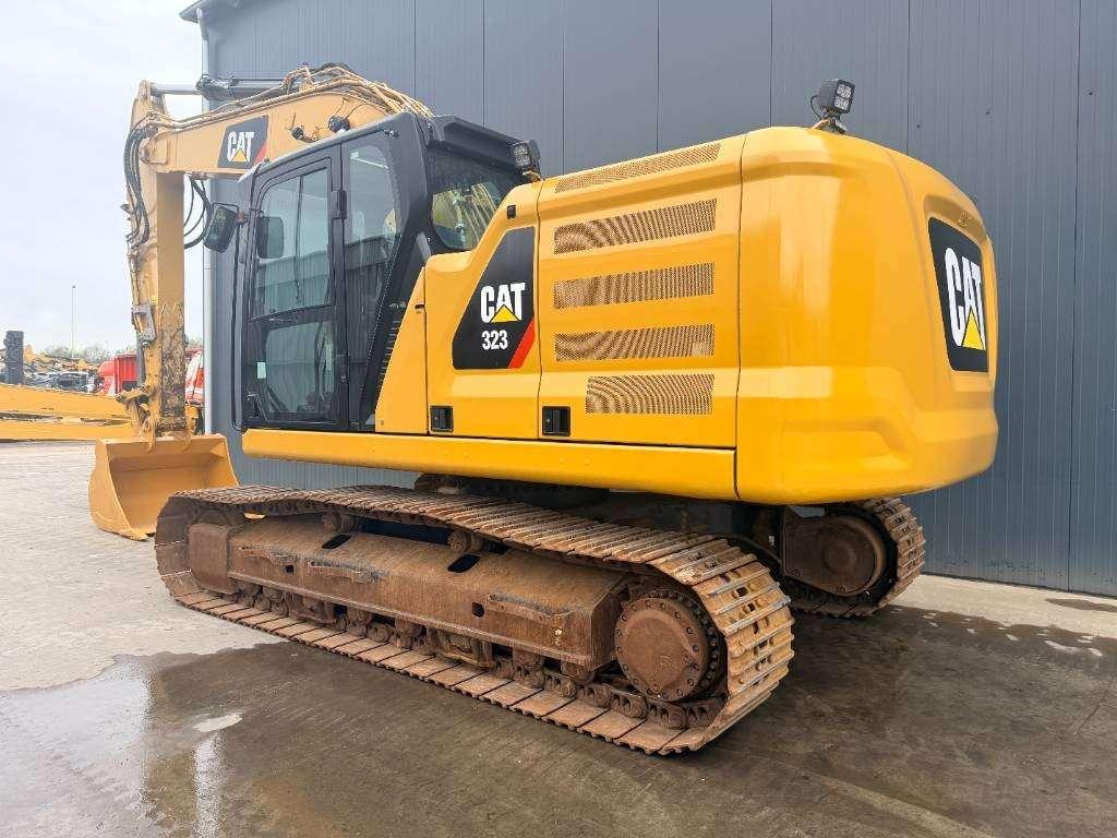 Caterpillar 323 07A Foto 2