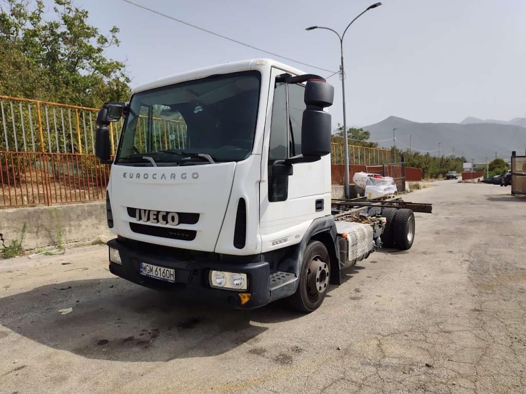 Iveco EUROCARGO 100E19 Foto 25