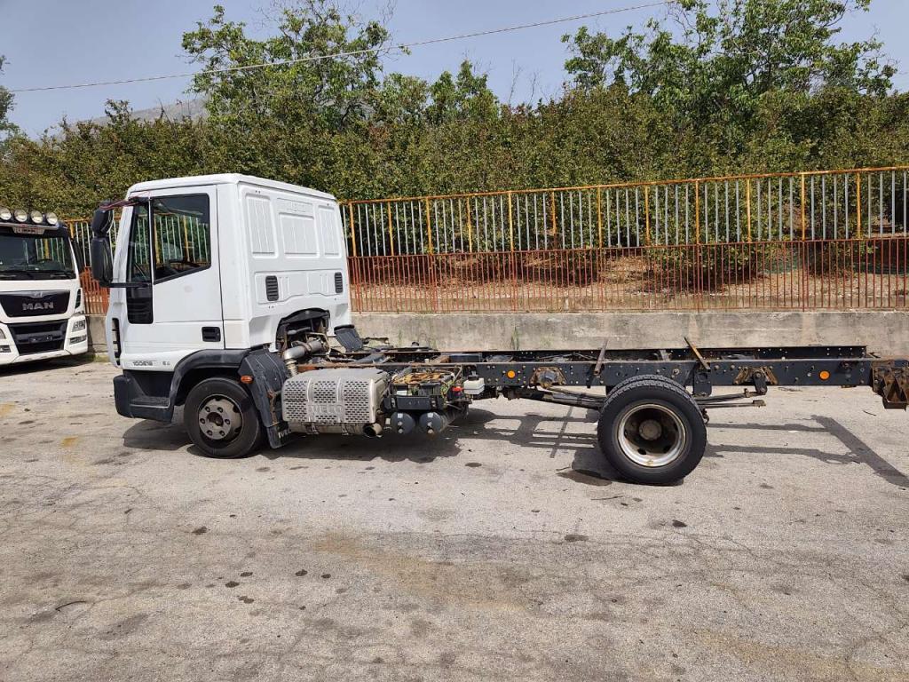 Iveco EUROCARGO 100E19 Foto 4