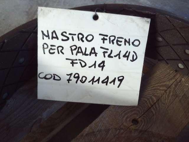 Nastro freno per Fiat Allis FL14D - FD14 - CODICE 79011419 Foto 3