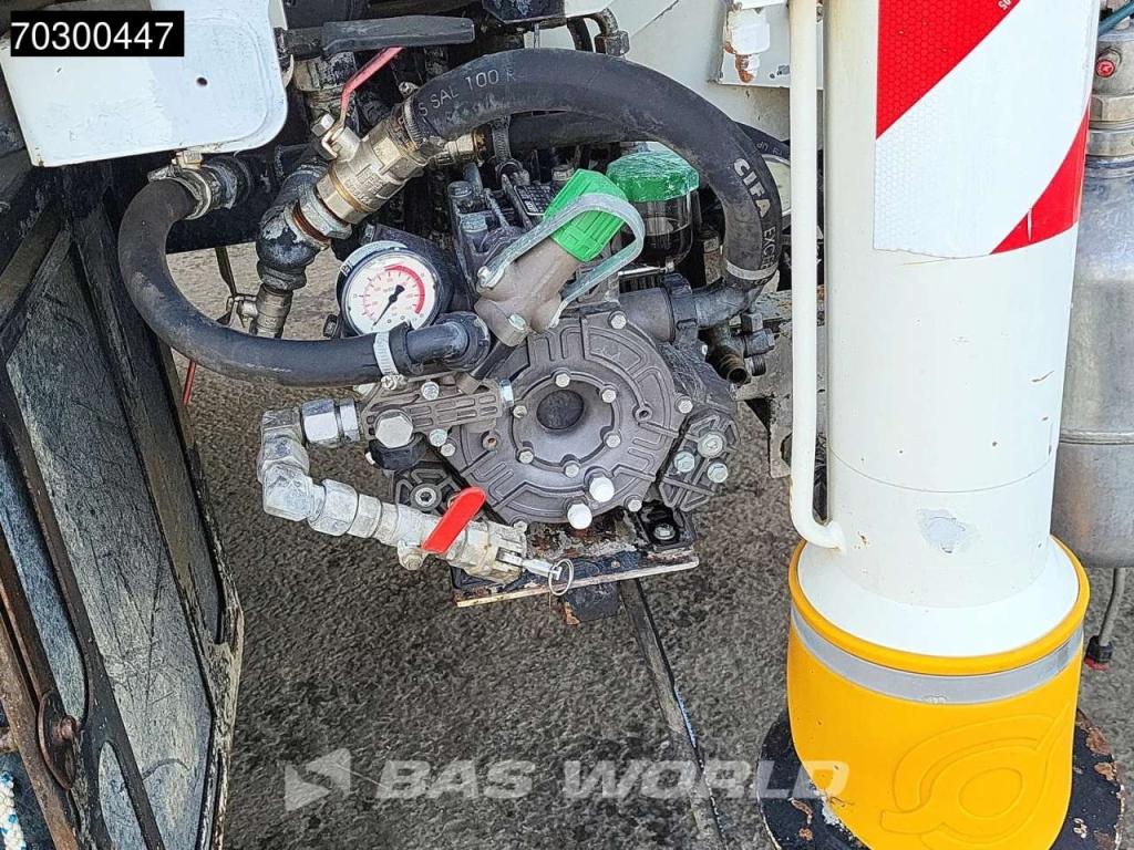 Man TGS 41.460 8X4 CIFA K40C-PU1607 Pump 935hours! Big-Axle Steelsuspension Euro 6 Foto 26
