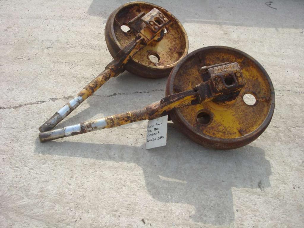 Ruota folle per Komatsu D31S Foto 4