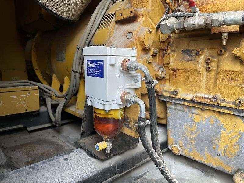 Caterpillar C 18 - 700 Foto 16