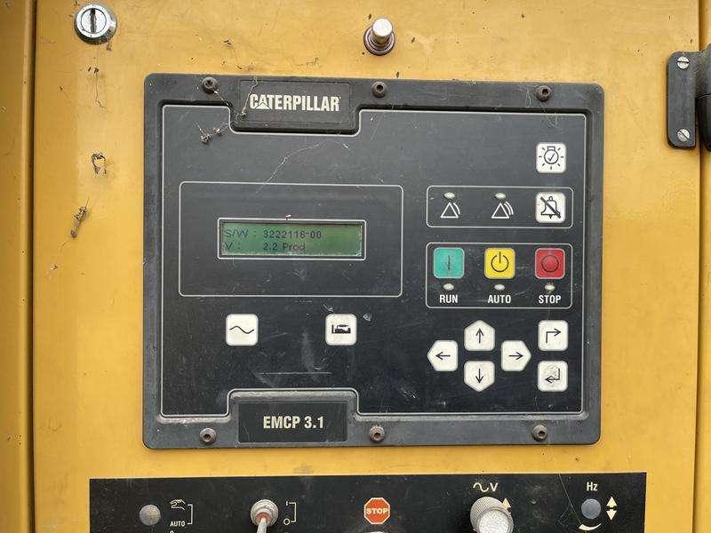 Caterpillar C 18 - 700 Foto 2