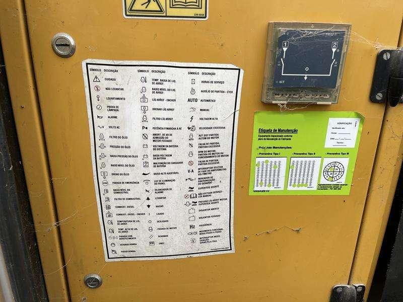 Caterpillar C 18 - 700 Foto 4
