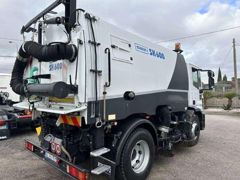 Iveco Eurocargo 150e22 Foto 5