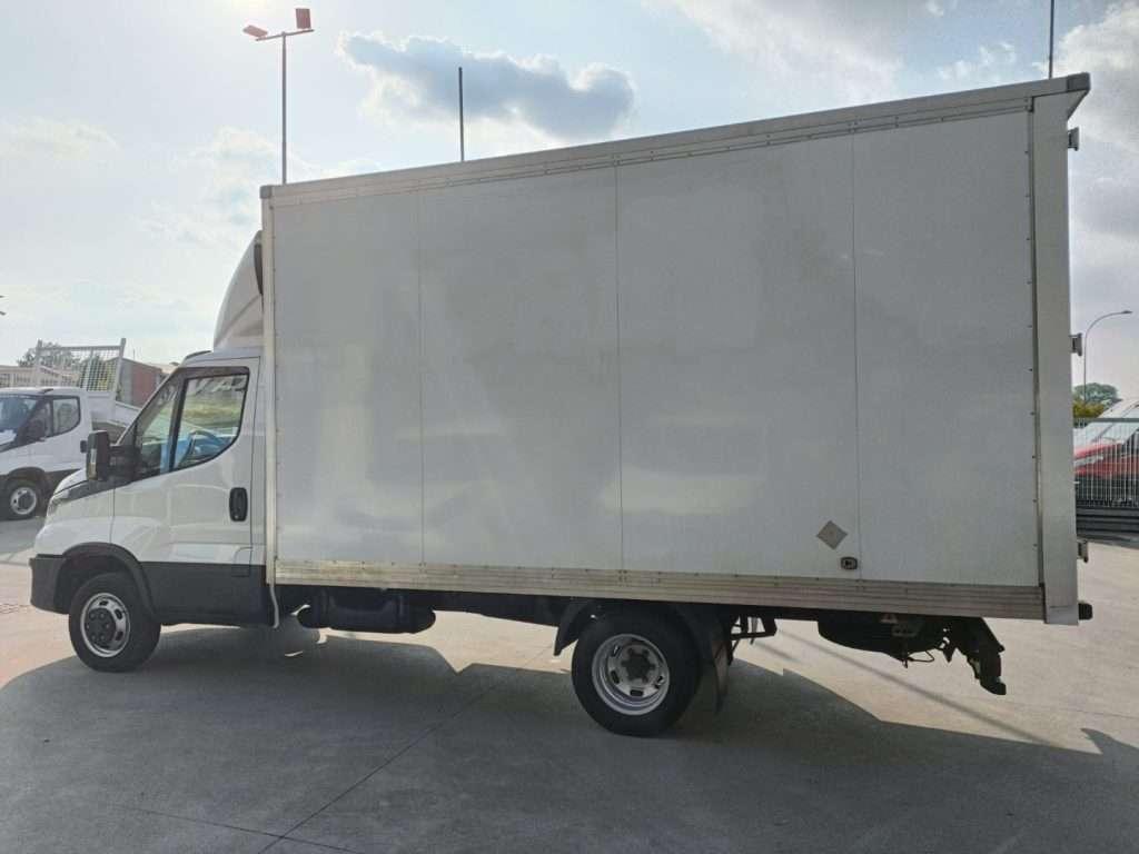 Iveco DAILY  DAILY 35C14H EURO6E – COME NUOVO – BRESCIA Foto 4