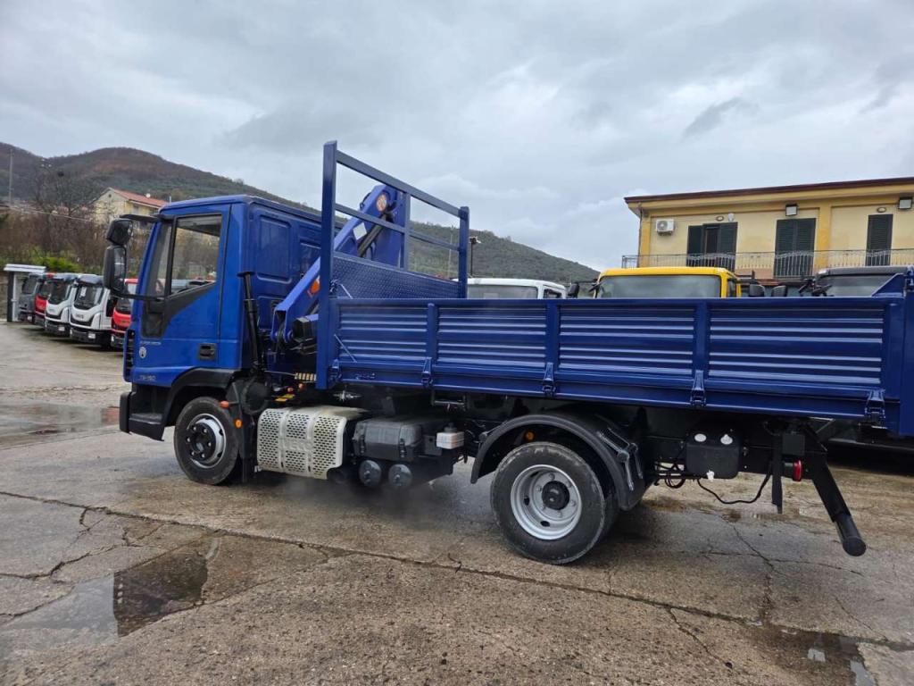 Iveco EUROCARGO 75-160 Foto 16