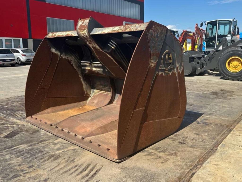 Leonardi Benne per NEW HOLLAND W190C Foto 1