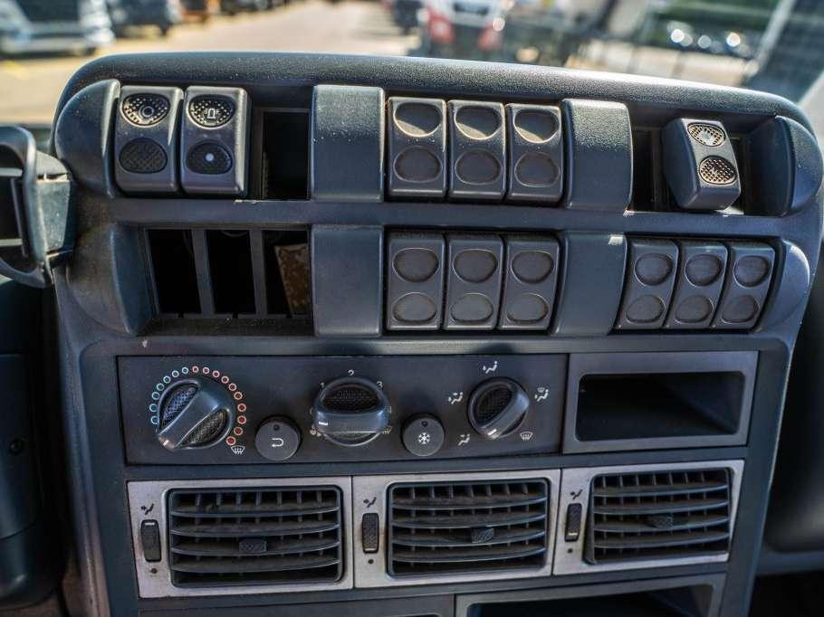 Iveco EUROCARGO 120E18 Foto 14