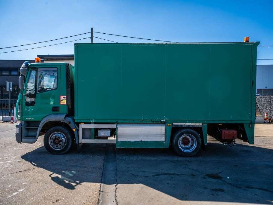 Iveco EUROCARGO 120E18 Foto 6