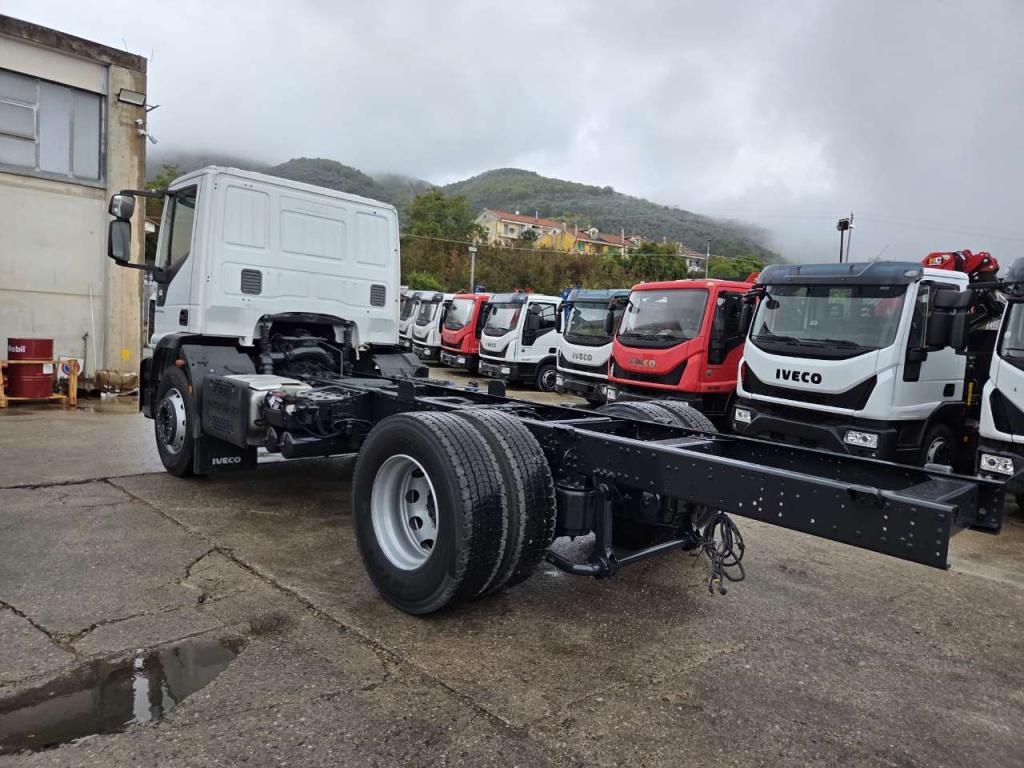 Iveco EUROCARGO 180-250 Foto 12