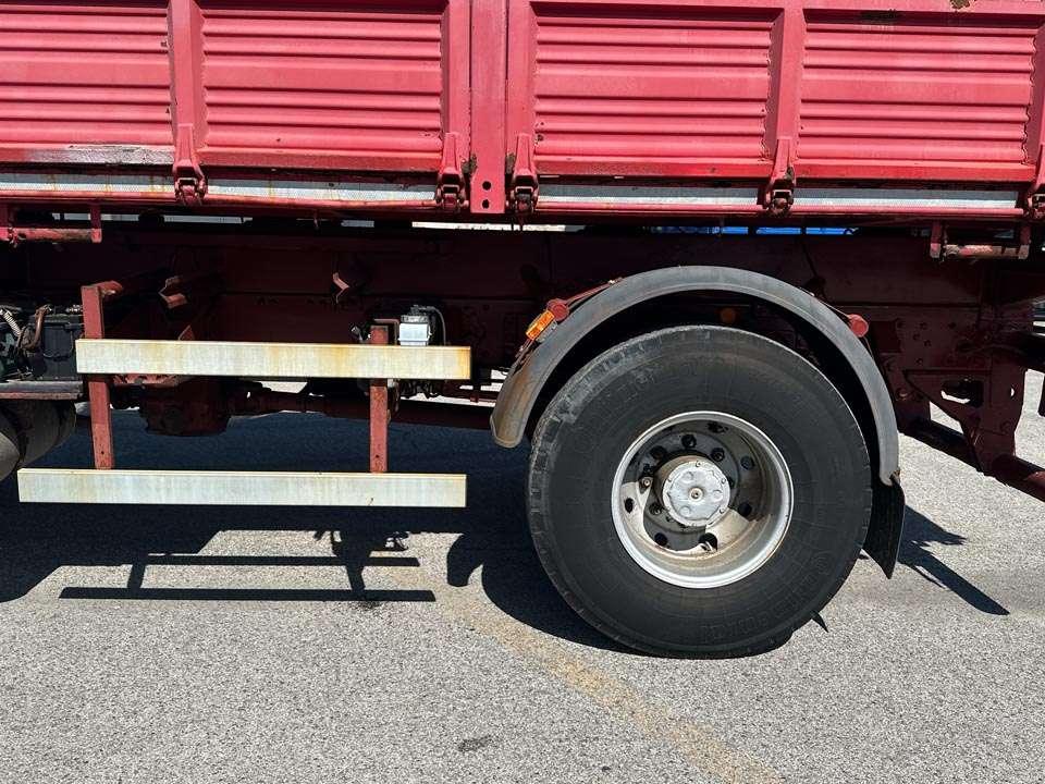 Iveco Eurocargo 100E21 4X4 Foto 10