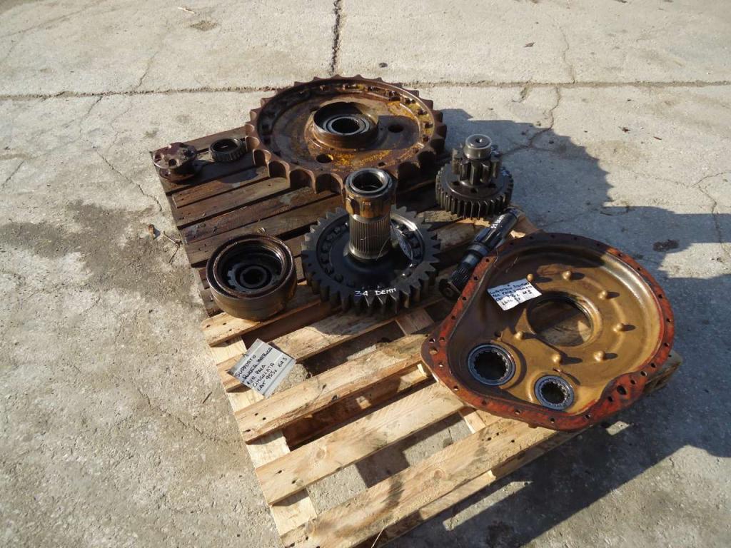 Riduttore di traino per Caterpillar 955L Foto 2